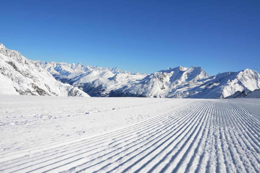 Adora Apartman Saas Fee Szoba fotó
